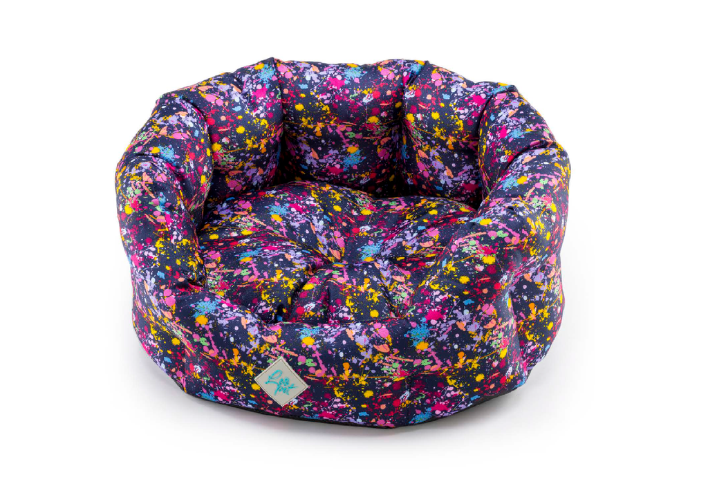 LEO PET CAMA SANTORINI RESISTENTE AL AGUA COLORES ABSTRACTOS 65X55X23 CM